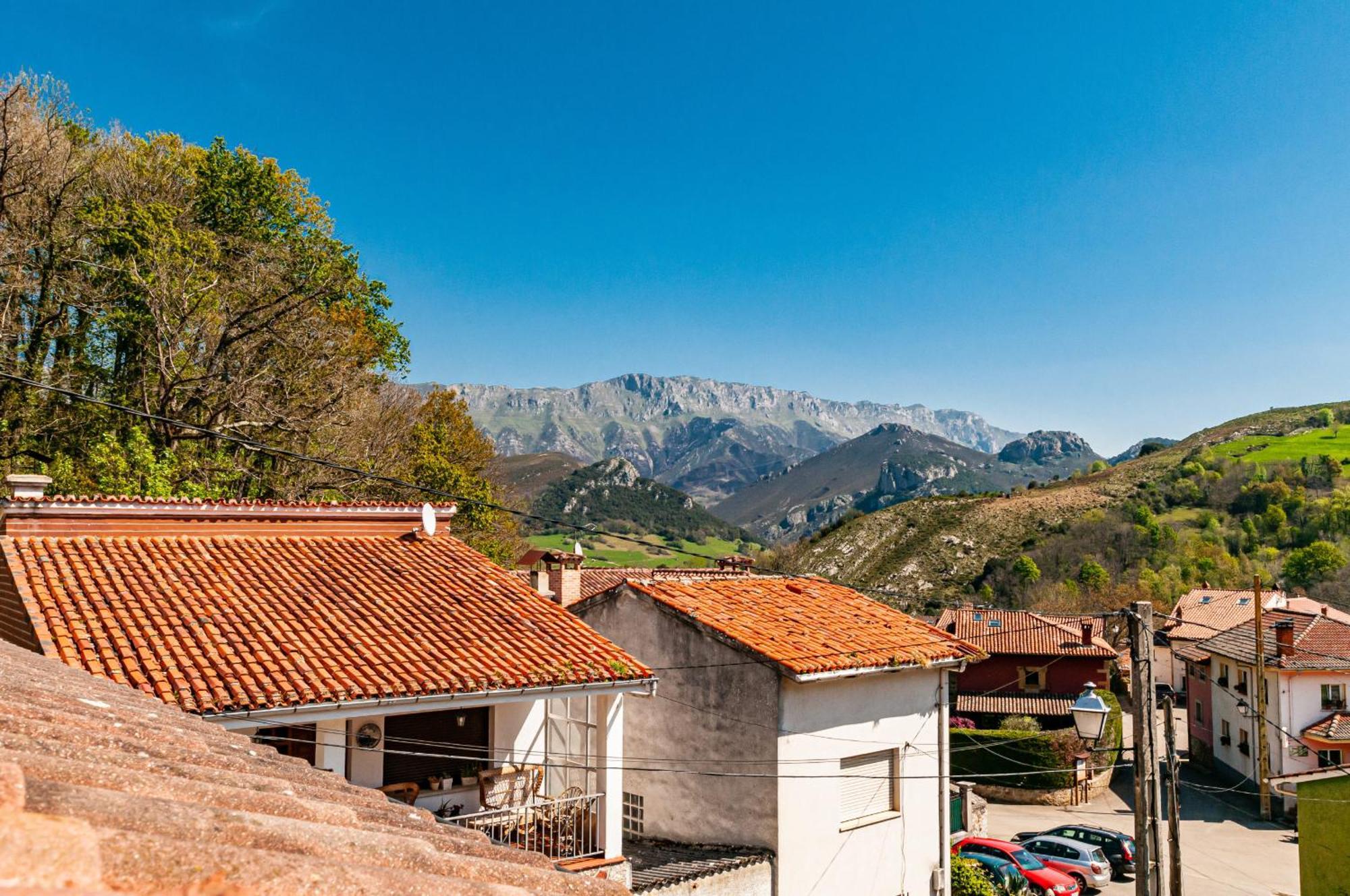 Apartamentos la Regoria Arenas De Cabrales Exterior foto