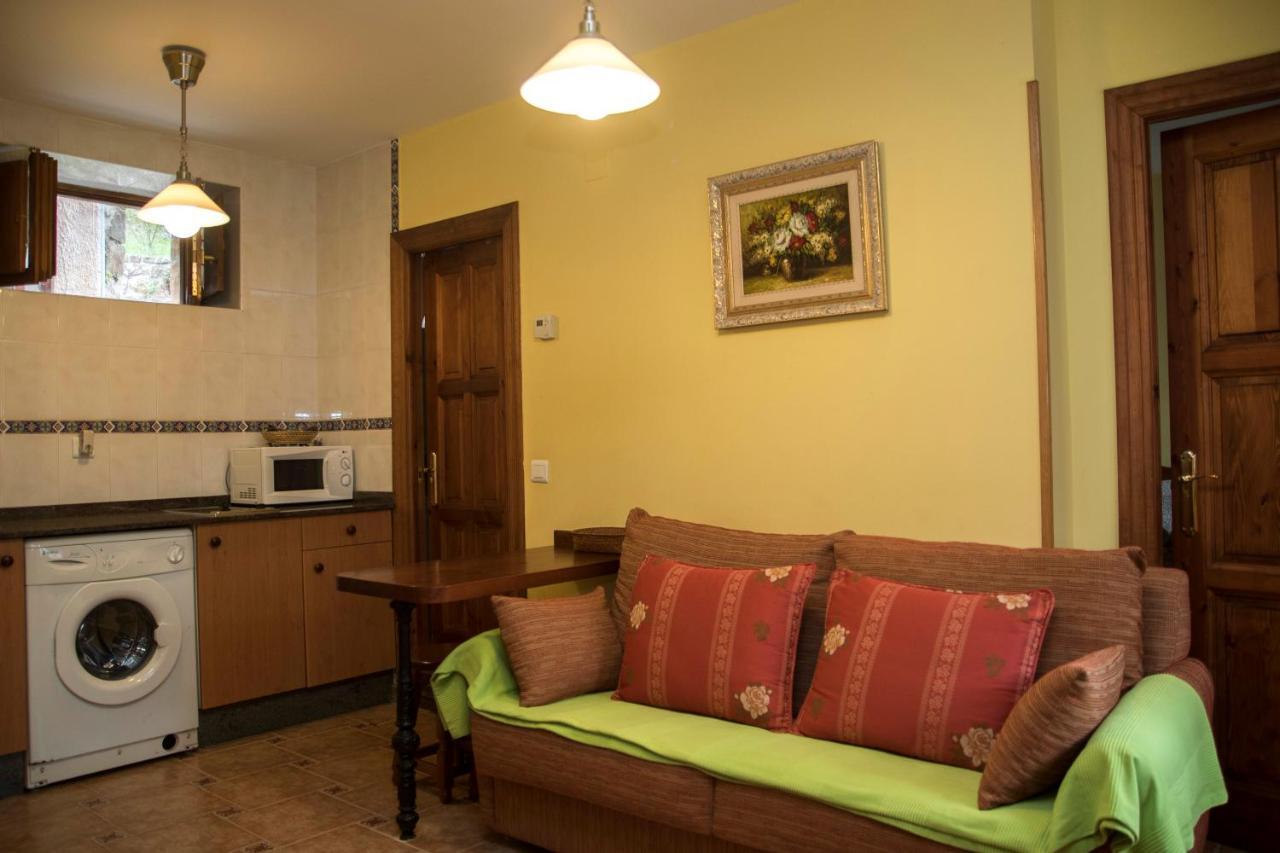 Apartamentos la Regoria Arenas De Cabrales Exterior foto